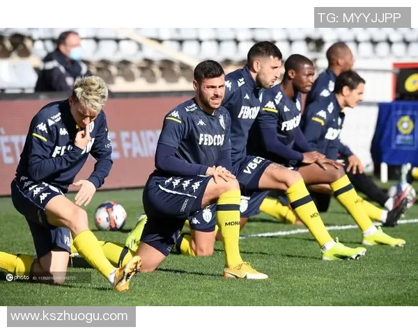 尼姆与摩纳哥最新比赛数据分析及球队状态对比